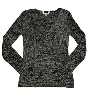 No Boundaries L/S Fitted light-weight sweater